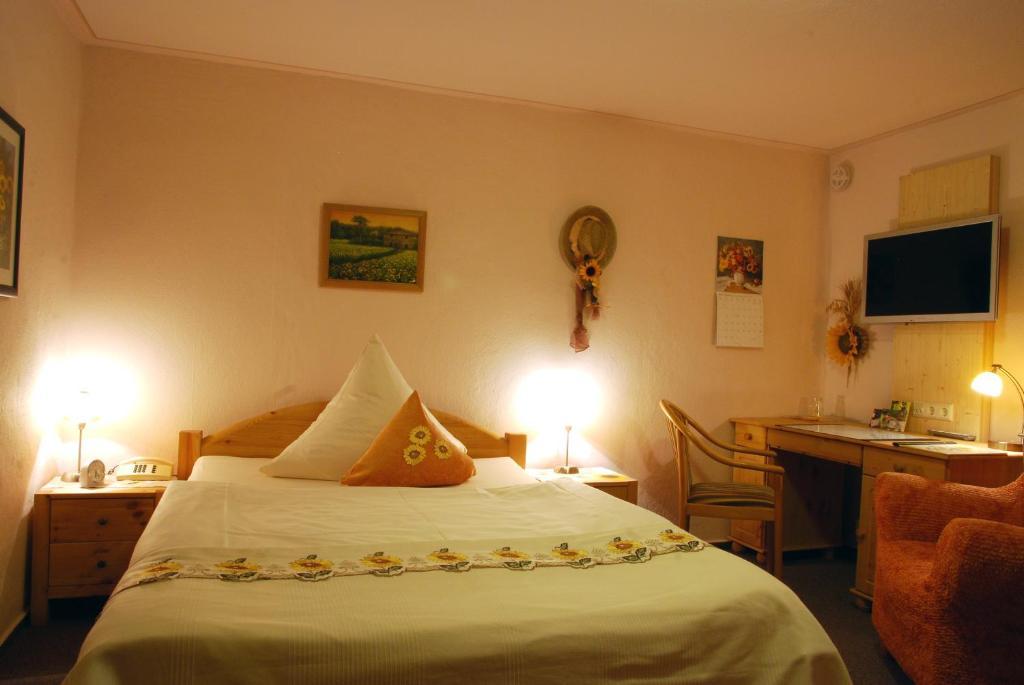 Logis L'Auberge Gutshof Bischofswerda Δωμάτιο φωτογραφία