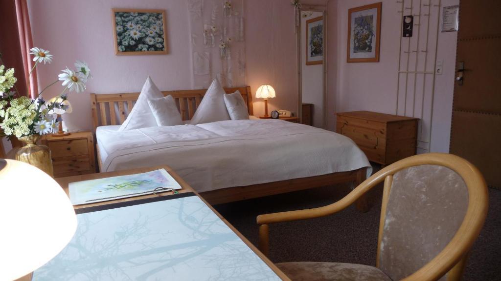 Logis L'Auberge Gutshof Bischofswerda Δωμάτιο φωτογραφία